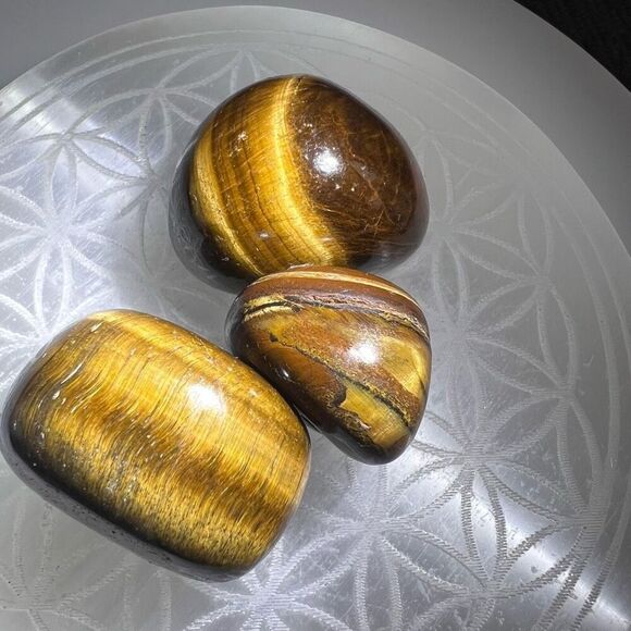 Tiger Eye Crystals Tumbled Stones Set of Three‎ (#1) - Picture 6 of 14